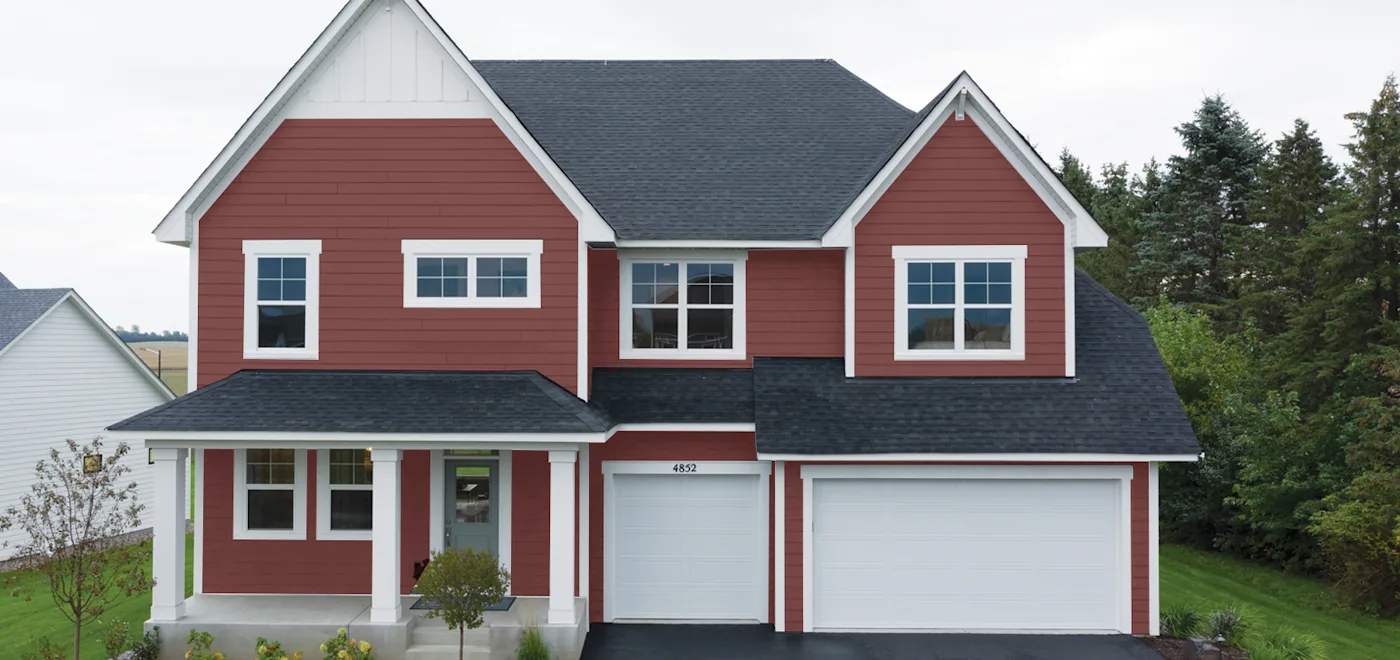 LP ExpertFinish Colors On Real Homes in Redwood Red
